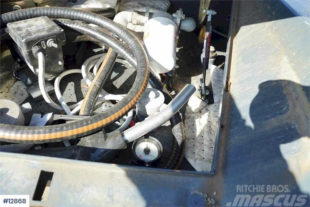 Hitachi ZX85 US-6 w/ 3 buckets, rotor tilt, diesel tank, c Bageri gusjeničari
