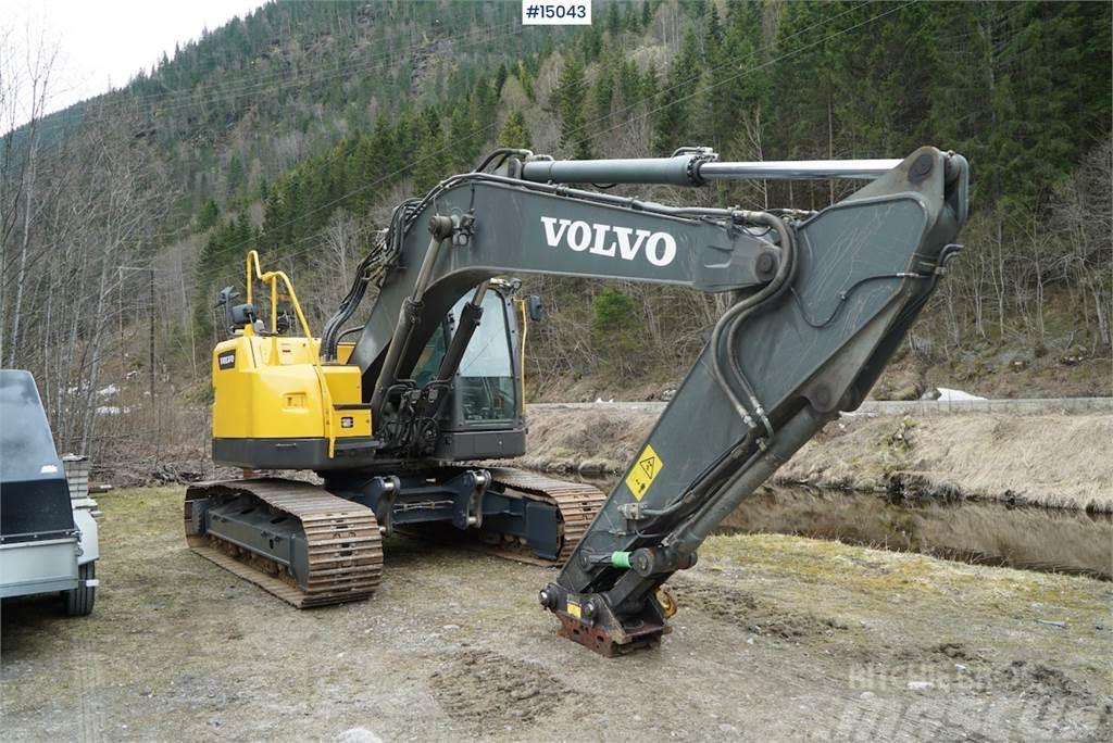 Volvo ECR235DL Excavator w/ bucket and rotor tilt. Bageri gusjeničari