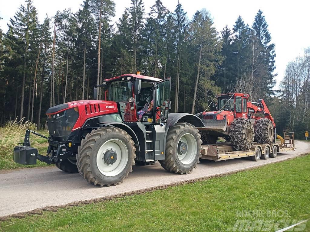 JCB fastrac 8330 Tractors