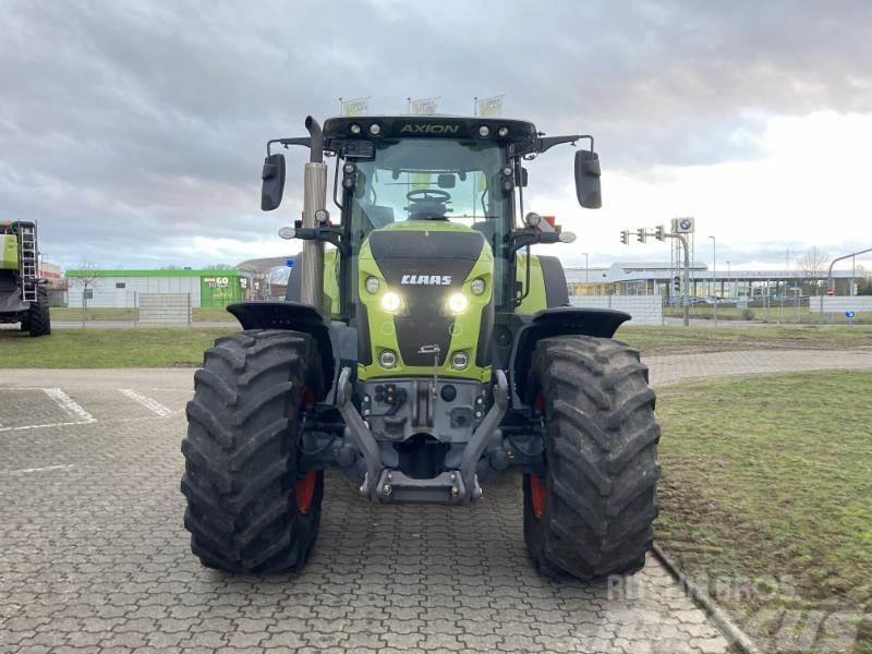 CLAAS AXION 870 Traktori
