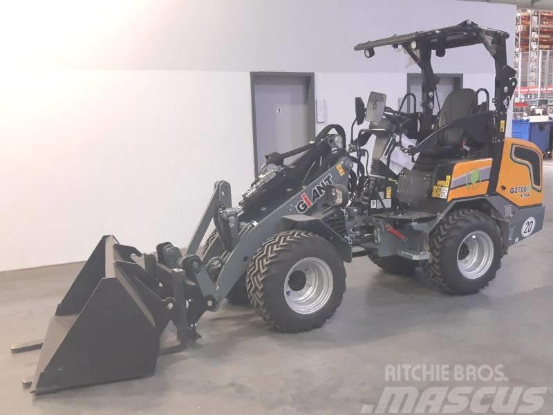 Giant G2700 E X-Tra Electro Skid steer loaders