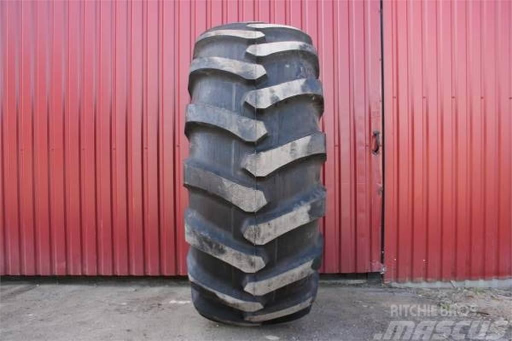 Tianli 700/55x34 LS2-M Tyres, wheels and rims