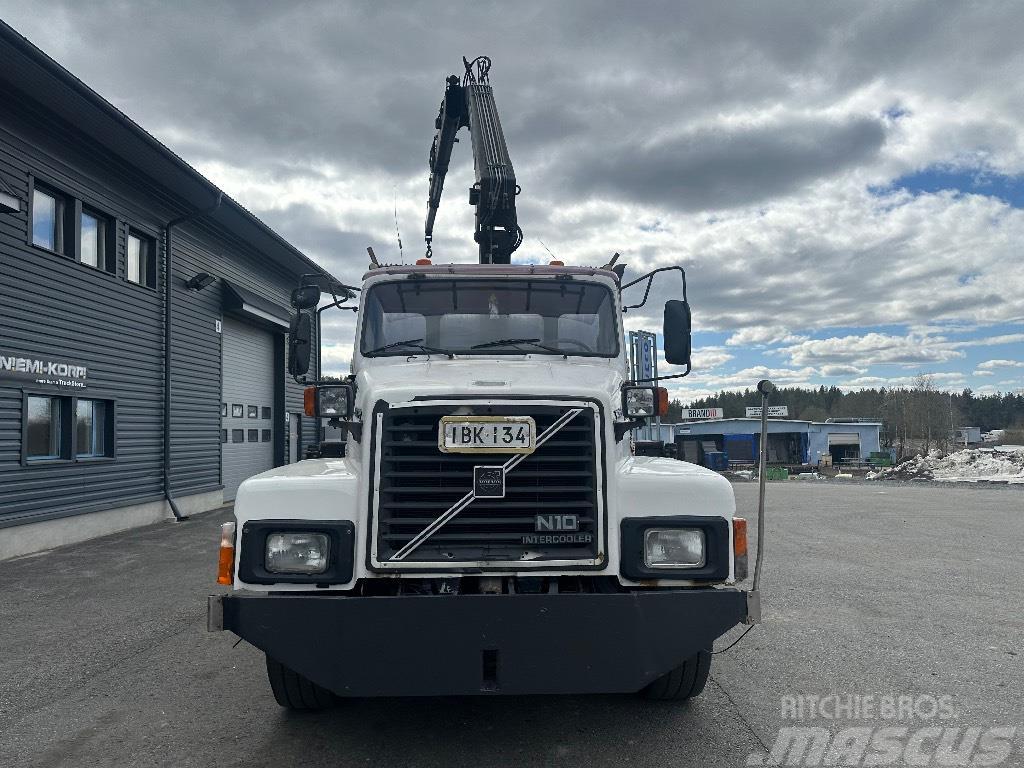 Volvo N10 Kamioni sa kranom