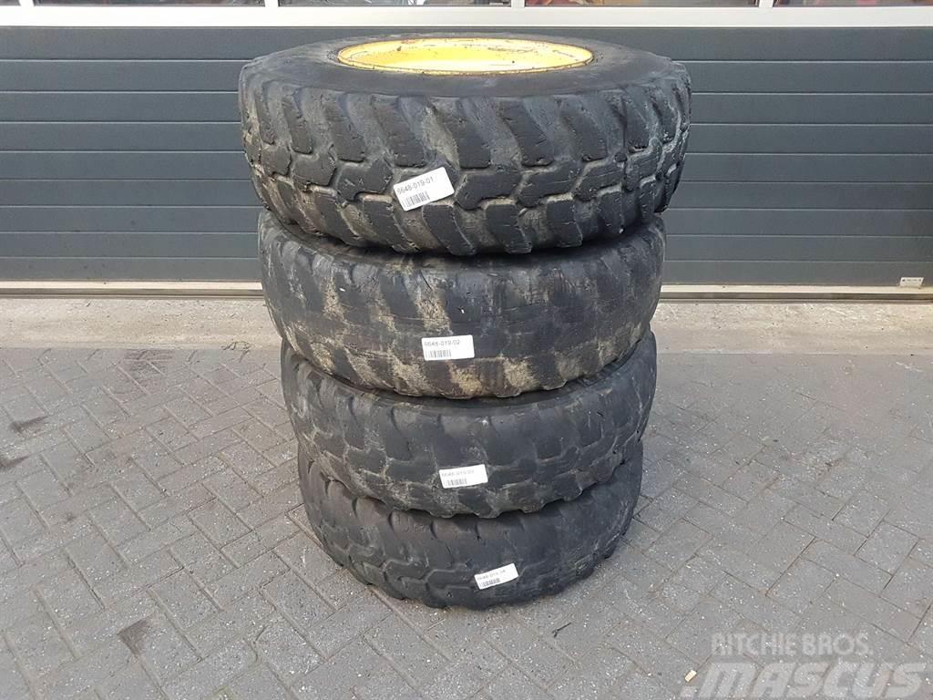 Volvo L30G-Dunlop 335/80R20 (12.5R20)-Tire/Reifen/Band Gume, kotači i naplatci