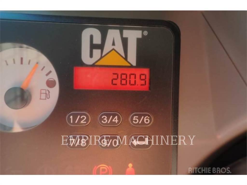 CAT 226D CA Skid steer mini utovarivači