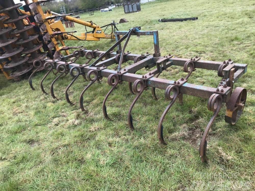  4 metre rigid pigtail cultivator with levelling wh Ostale komponente