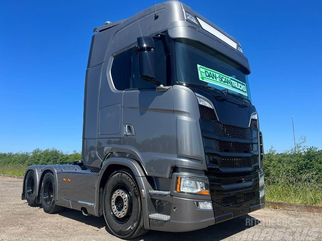 Scania S520 6x2 2950mm Tractor Units
