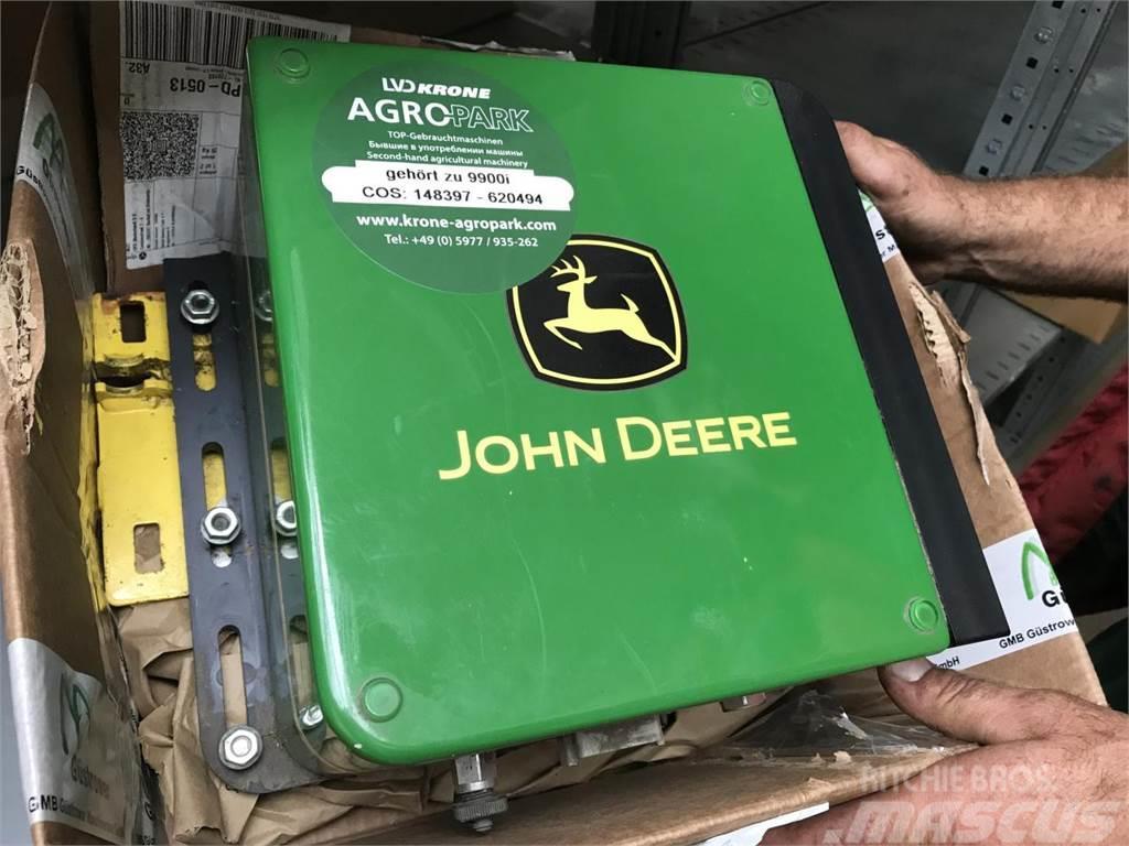 John Deere 9900 (MY19) Strojevi za krmu na vlastiti pogon