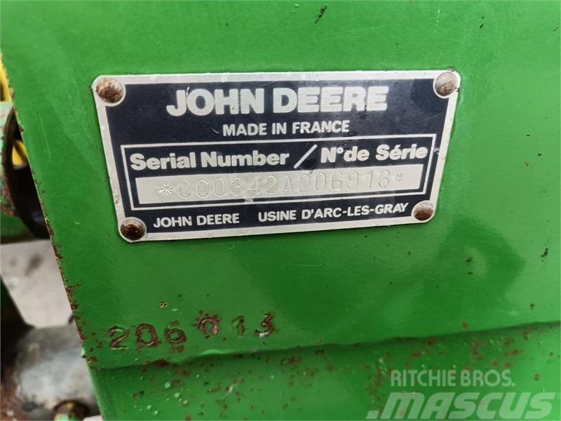 John Deere 342 A småballepresser Ostali poljoprivredni strojevi