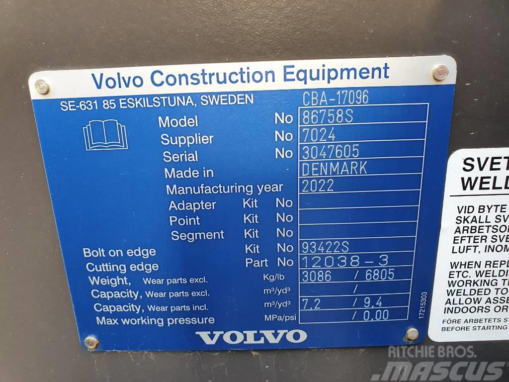 Volvo Rehandlingskopa 7,2 m3 Redskapsinfäst, CBA-17096 Kašike / Korpe
