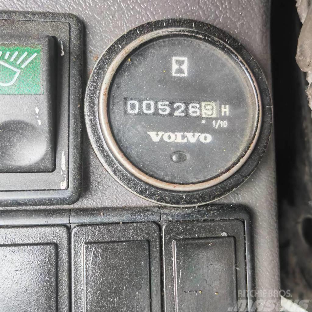 Volvo EC 290 Bageri gusjeničari