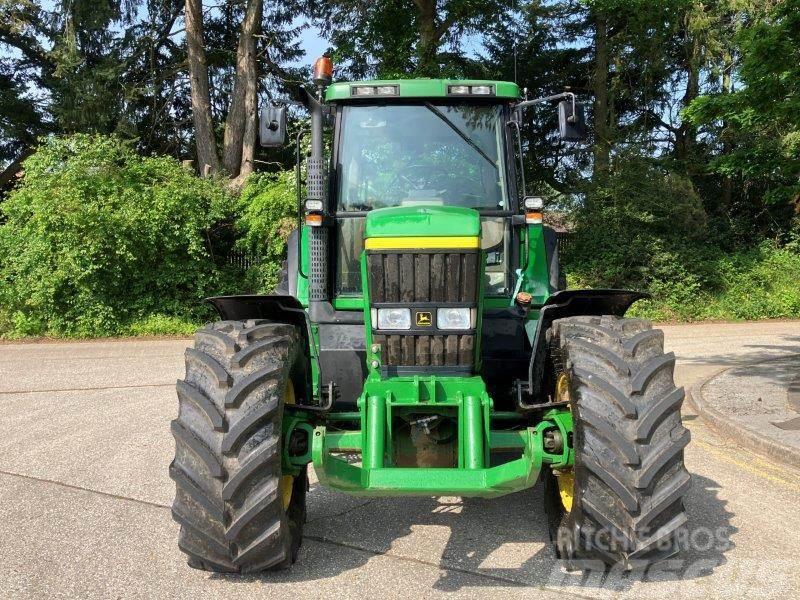 John Deere 7710 Traktori