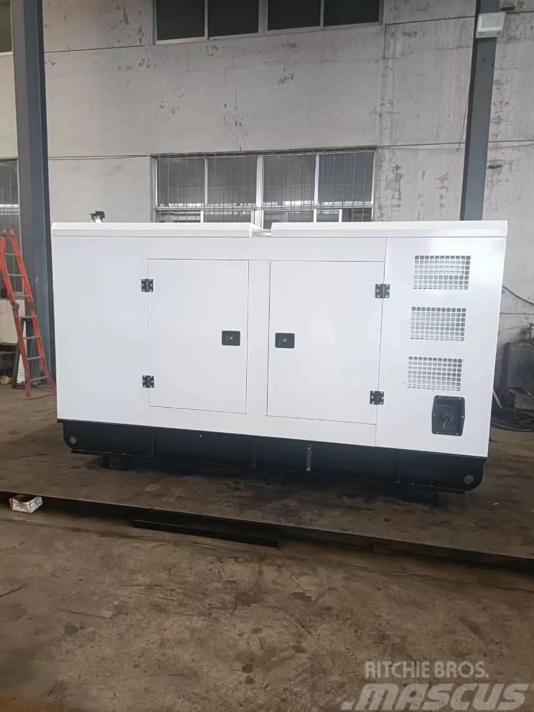 Cummins 120kw 150kva generator set with the silent Dizel agregati