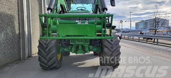 John Deere 6140M Traktori