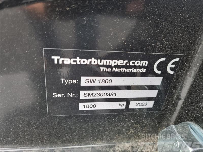  Tractor Bumper  1800 kg. Prednji utegovi