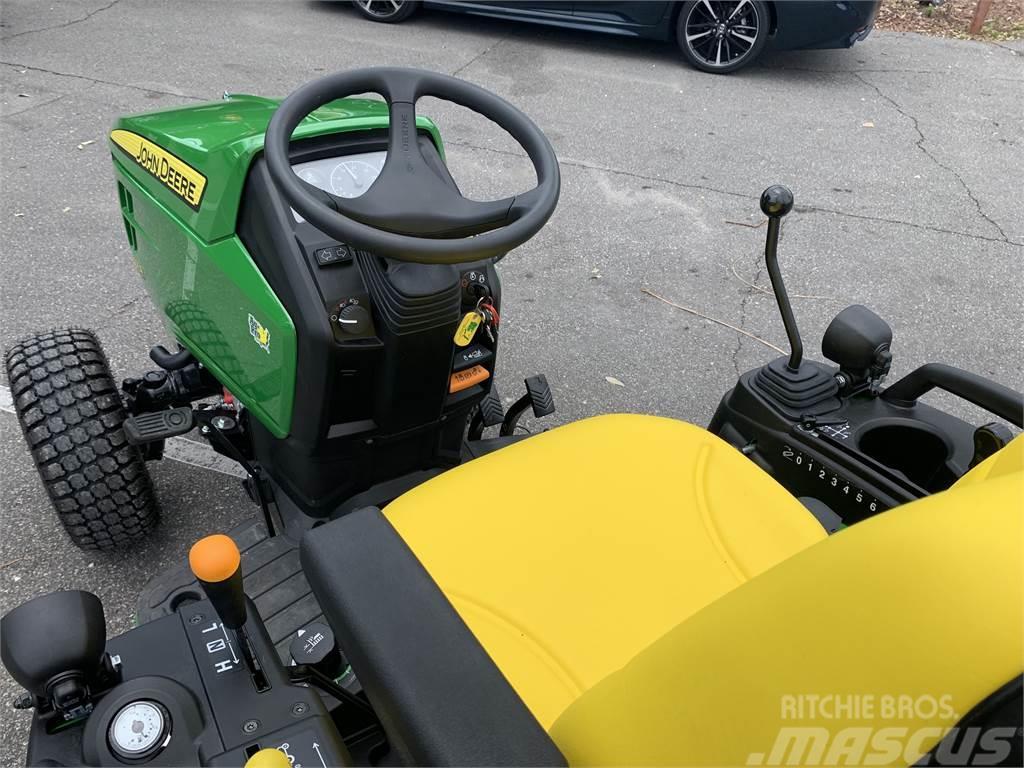 John Deere 2025R Kompaktni (mali) traktori