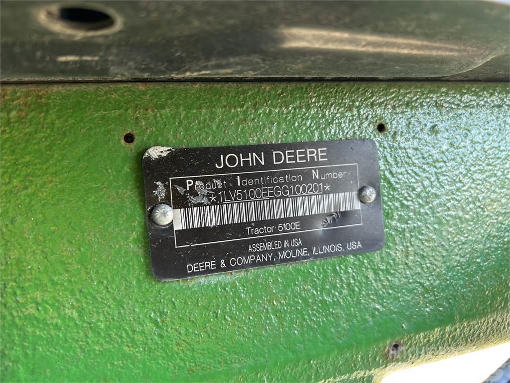 John Deere 5100E Traktori
