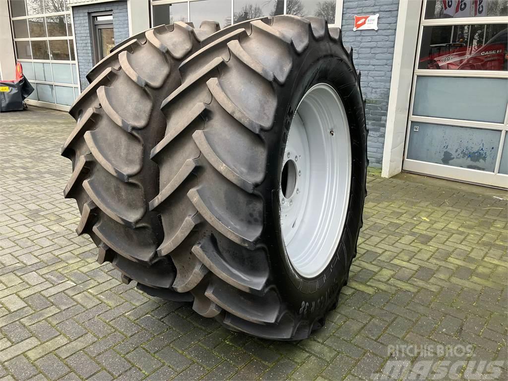 Mitas 420/65R28 & 540/65R38 Banden Traktori