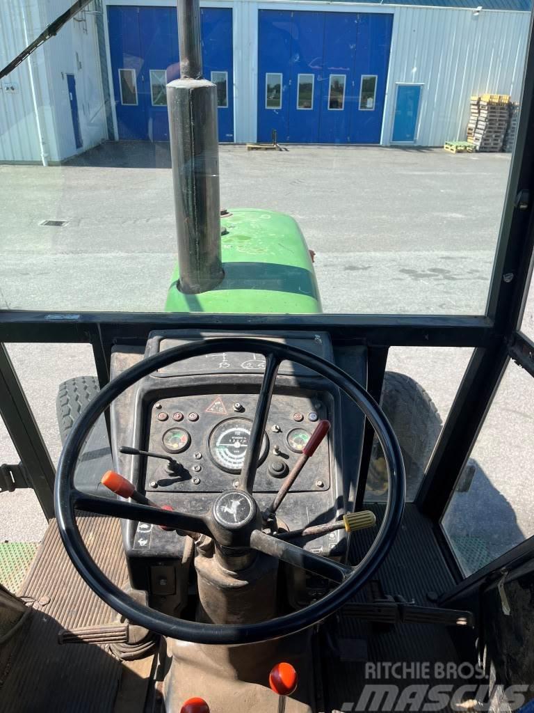 John Deere 3130 Traktori