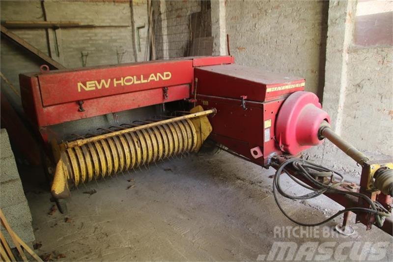New Holland 376 småballepresser Ostali poljoprivredni strojevi
