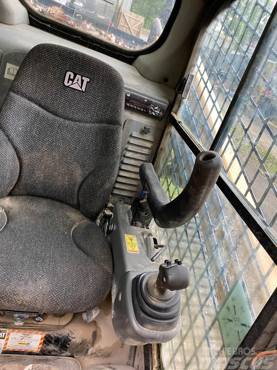 CAT 287B Skid steer mini utovarivači