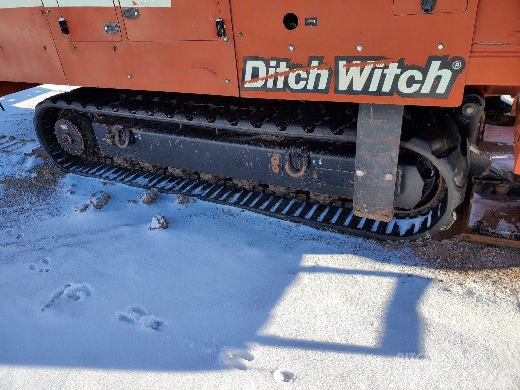 Ditch Witch JT8020 MACH 1 Oprema za vodoravno usmjerenje bušenja