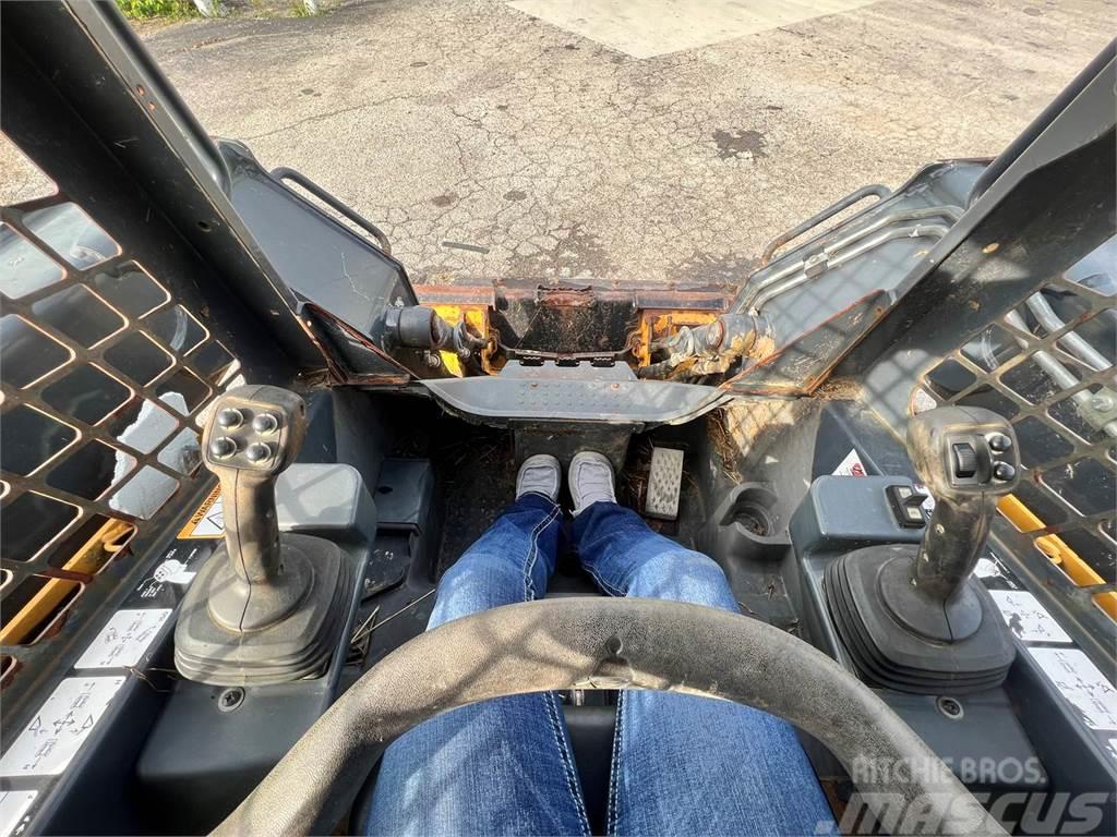 John Deere 319E Skid steer mini utovarivači