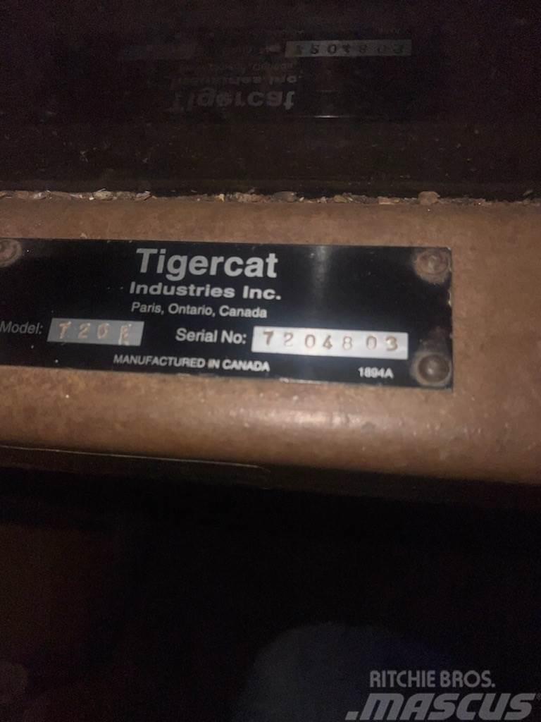 Tigercat 720E Strojevi za sječu stabala