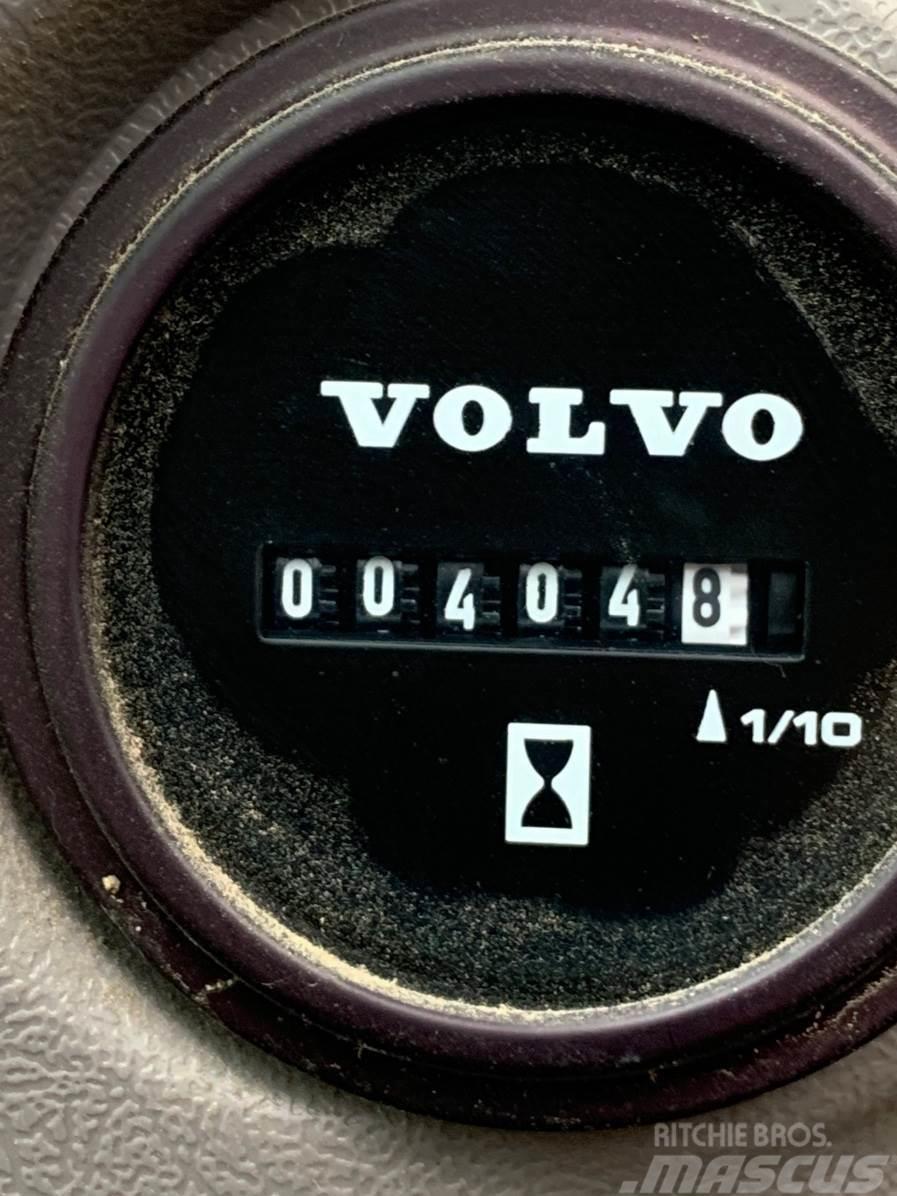 Volvo EC250EL Bageri gusjeničari