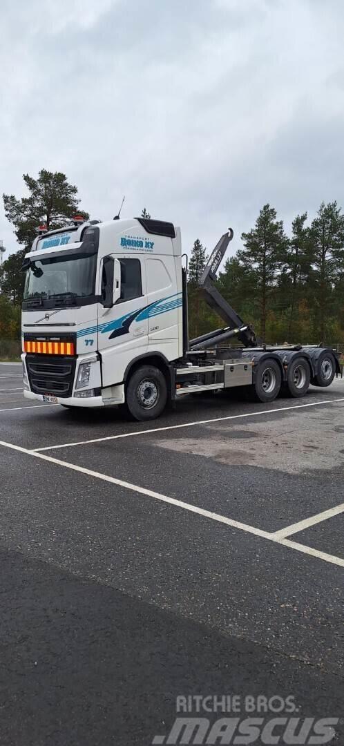 Volvo FH500 8x4 I-Save Rol kiper kamioni s kukama za dizanje