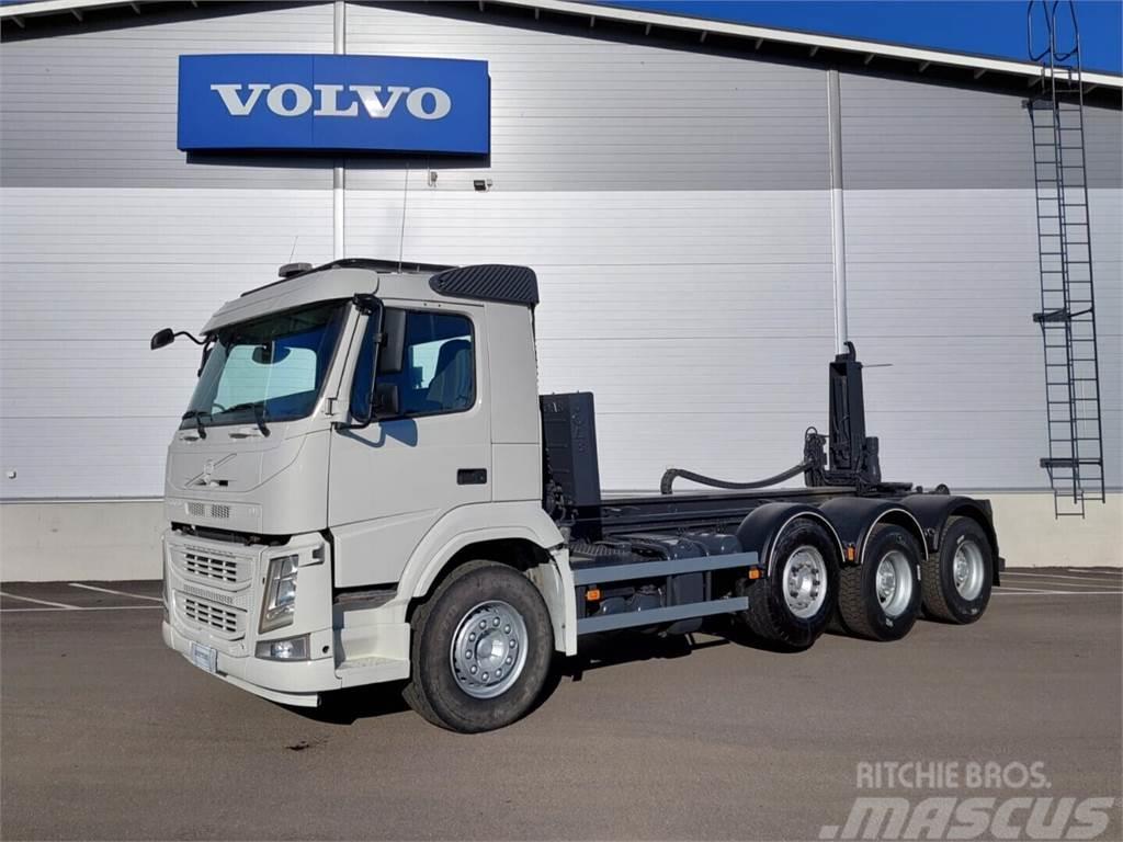 Volvo FM420 8x4 Rol kiper kamioni s kukama za dizanje