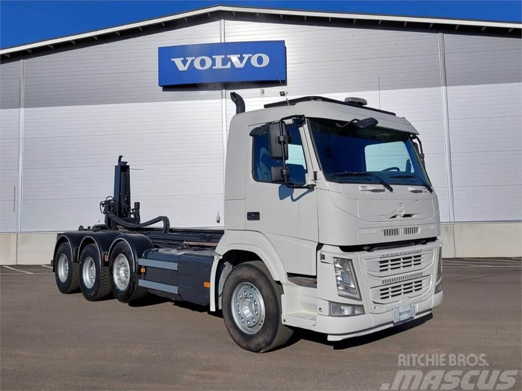 Volvo FM420 8x4 Rol kiper kamioni s kukama za dizanje