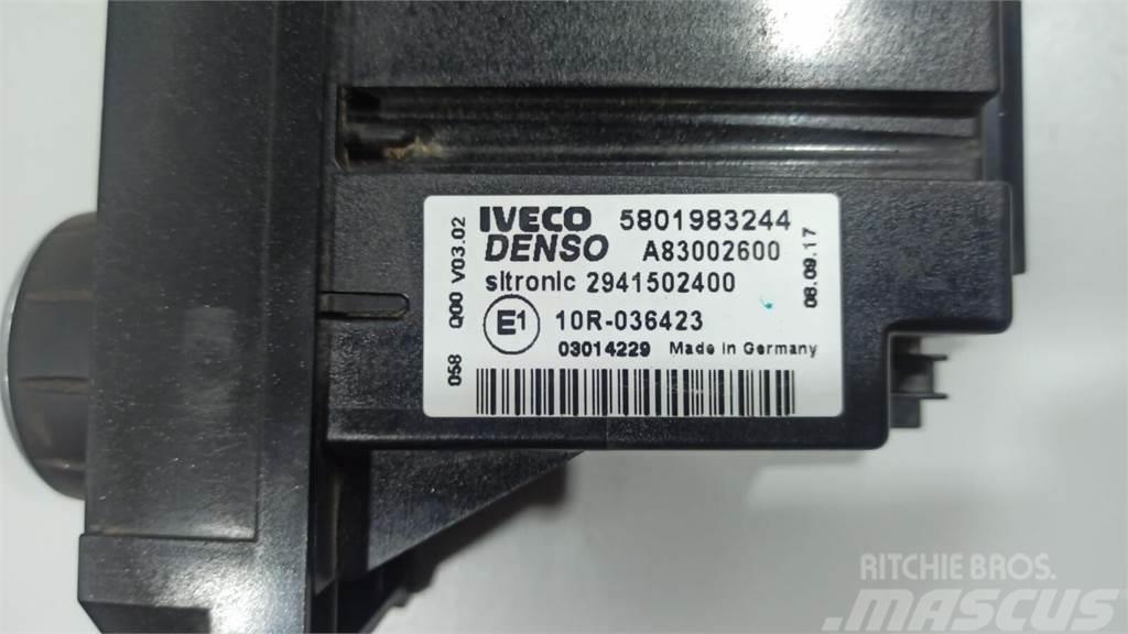 Iveco /Tipo: STRALIS Módulo de Controlo Ar Condicionado  Electronics