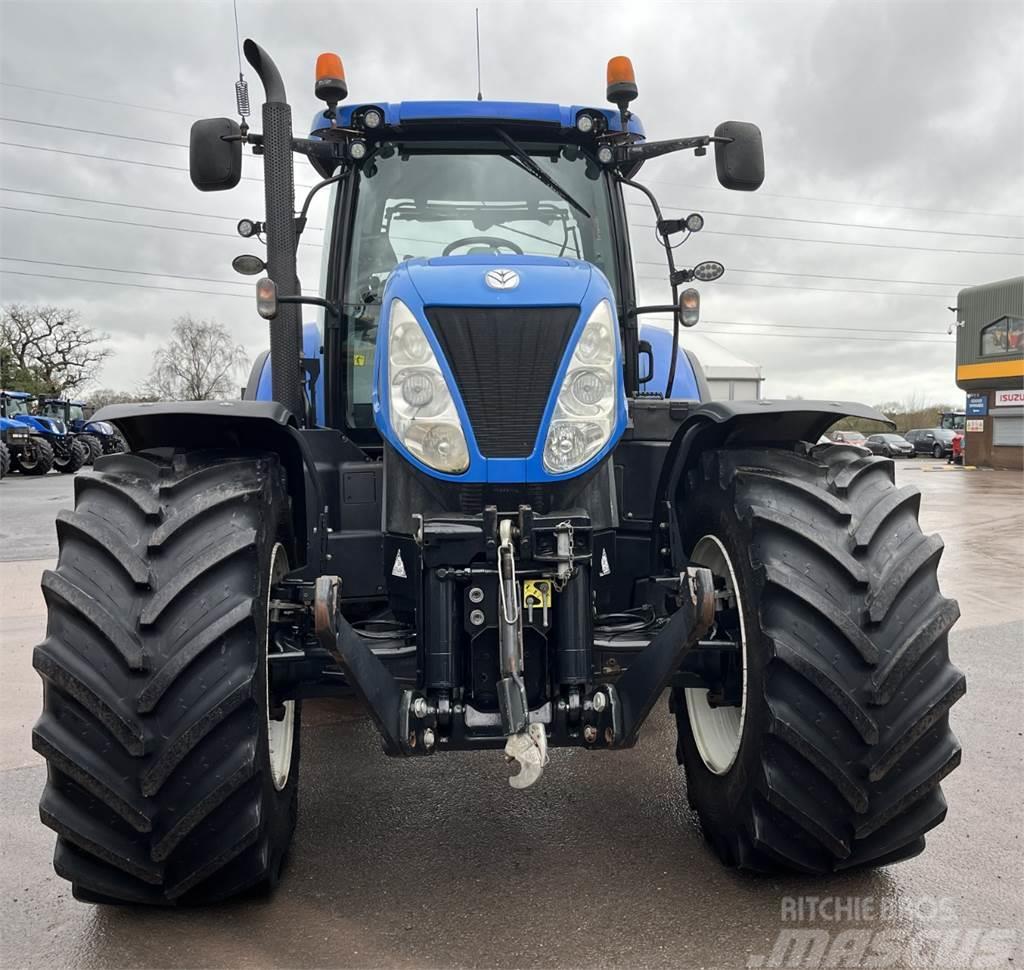 New Holland T7.270 Traktori