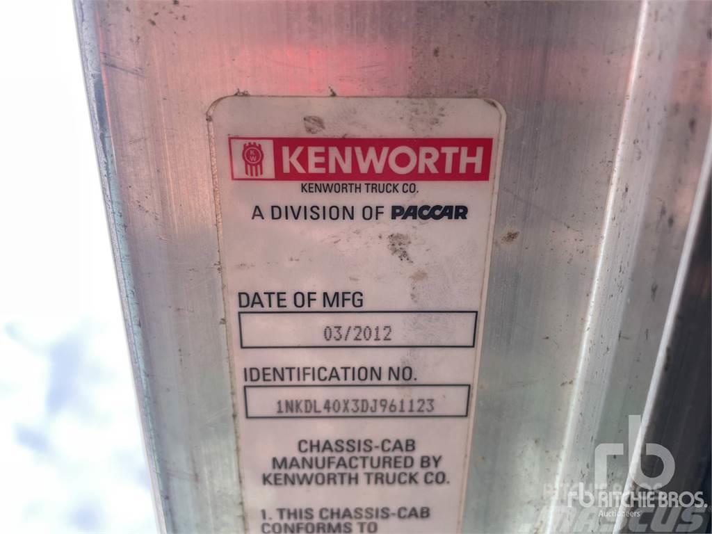Kenworth T800 Kamioni s ravnim pločom / vitlom