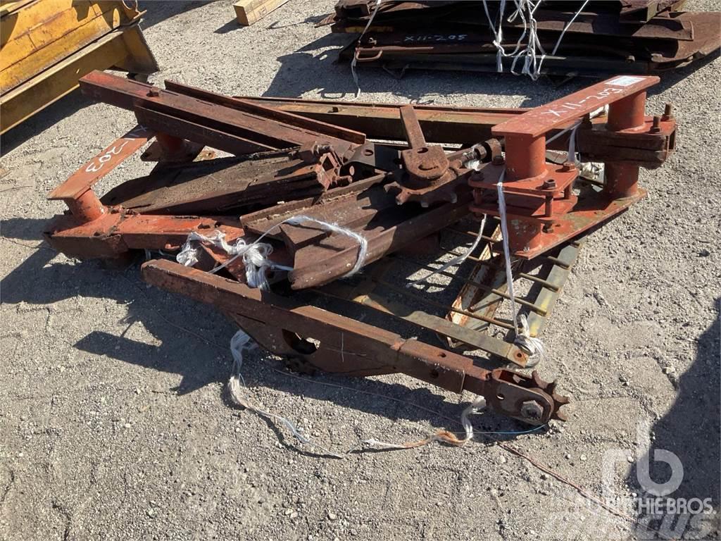  Quantity of Ditch Witch Trenche ... Ostale komponente