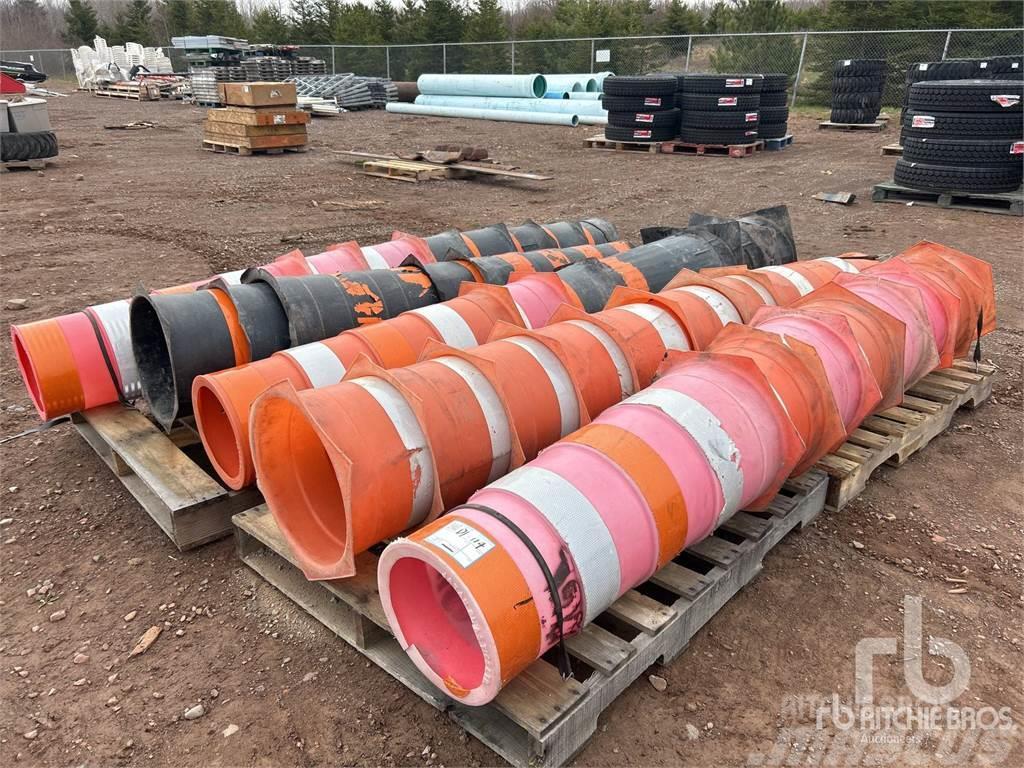  Quantity of Plastic Safety Barrels Ostale komponente
