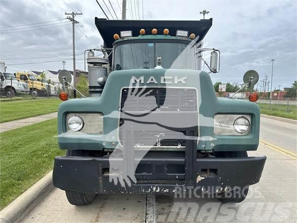 Mack R690ST Kiper kamioni