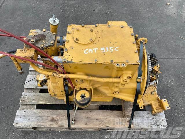 CAT 935 C TRANSMISSION Transmisija