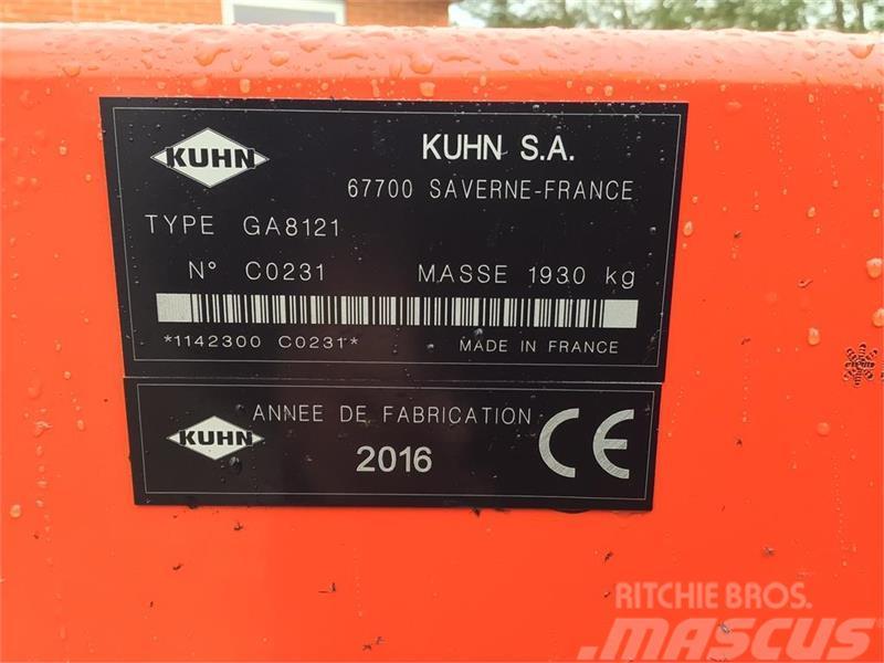 Kuhn GA 8121 Okretači i sakupljači sijena