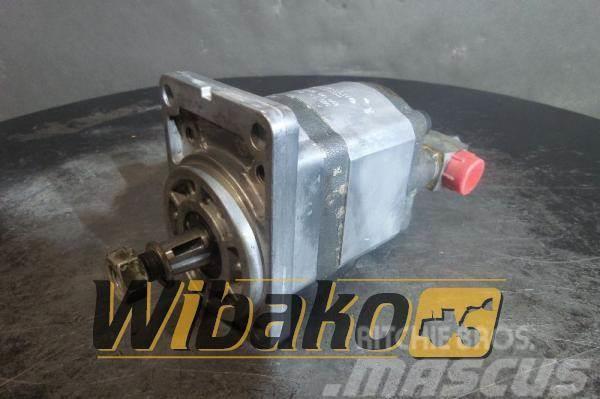 Rexroth Hydraulic motor Rexroth 0511445003 1517221095 Ostale komponente