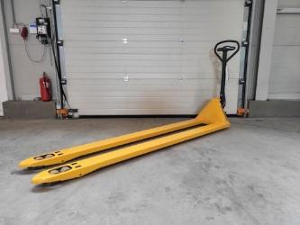Jungheinrich AM 22 | 2.200 kg | 2.400 mm x 540 mm