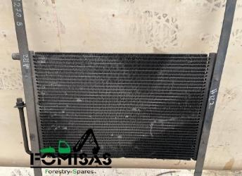 John Deere 1270B/870B/1270C Air con. radiator F040526