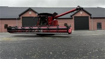Case IH 3050 35" med sidekniv og vogn