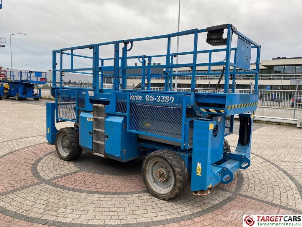 Genie GS-3390 RT Diesel 4x4 Scissor Work Lift 1206cm Škaraste platforme