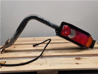 JLG 307 right headlamp handle