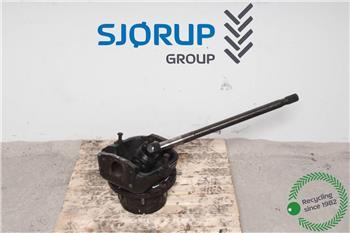 Valtra N141 Front axle final drive