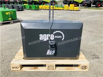  800 kg front hitch weight, in gray color