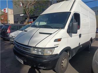 Iveco Daily Ch.Cb. 35 S12 3000mm RS