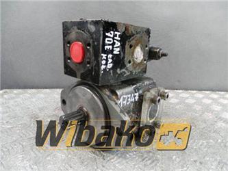 Hanomag Hydraulic pump Hanomag 4200107M91